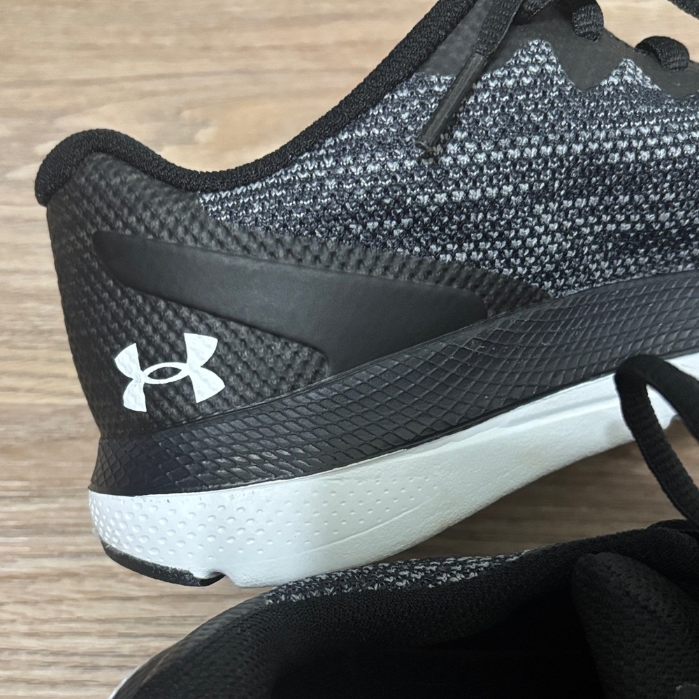 Under Armour Women's Black and Gray Athletic Shoes - Picture 2 of 4